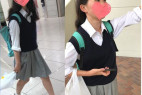 接写します。36(制服2人分) P.1