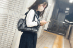 【純白/逆さ撮り】生娘セーラー服J〇に密室チカンしシゴいて大量射精&精子爆弾投下【Ep1】