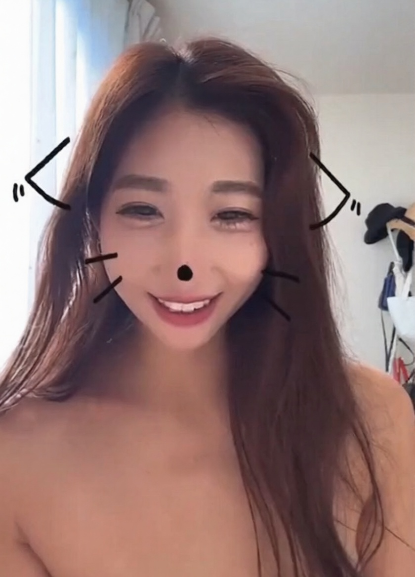 綺麗なお姉さんインライオナ