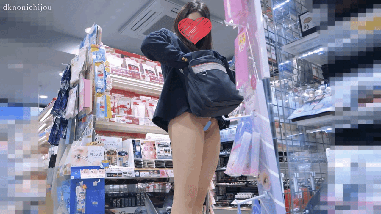 [4K]えちえちJK盗撮No.265#青チェ＃Tバック　ほぼ紐ｐが限界食い込みでま〇こ丸出し大事故のS級JKちゃん！